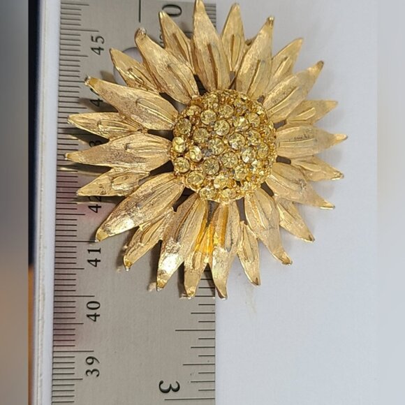 Vintage 50s Gold Tone Large Round Chunky Sun Flower Statement Brooch - Picture 10 of 10